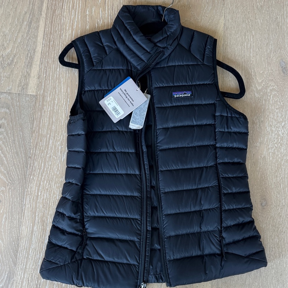 Patagonia Women's Black Puffer Vest